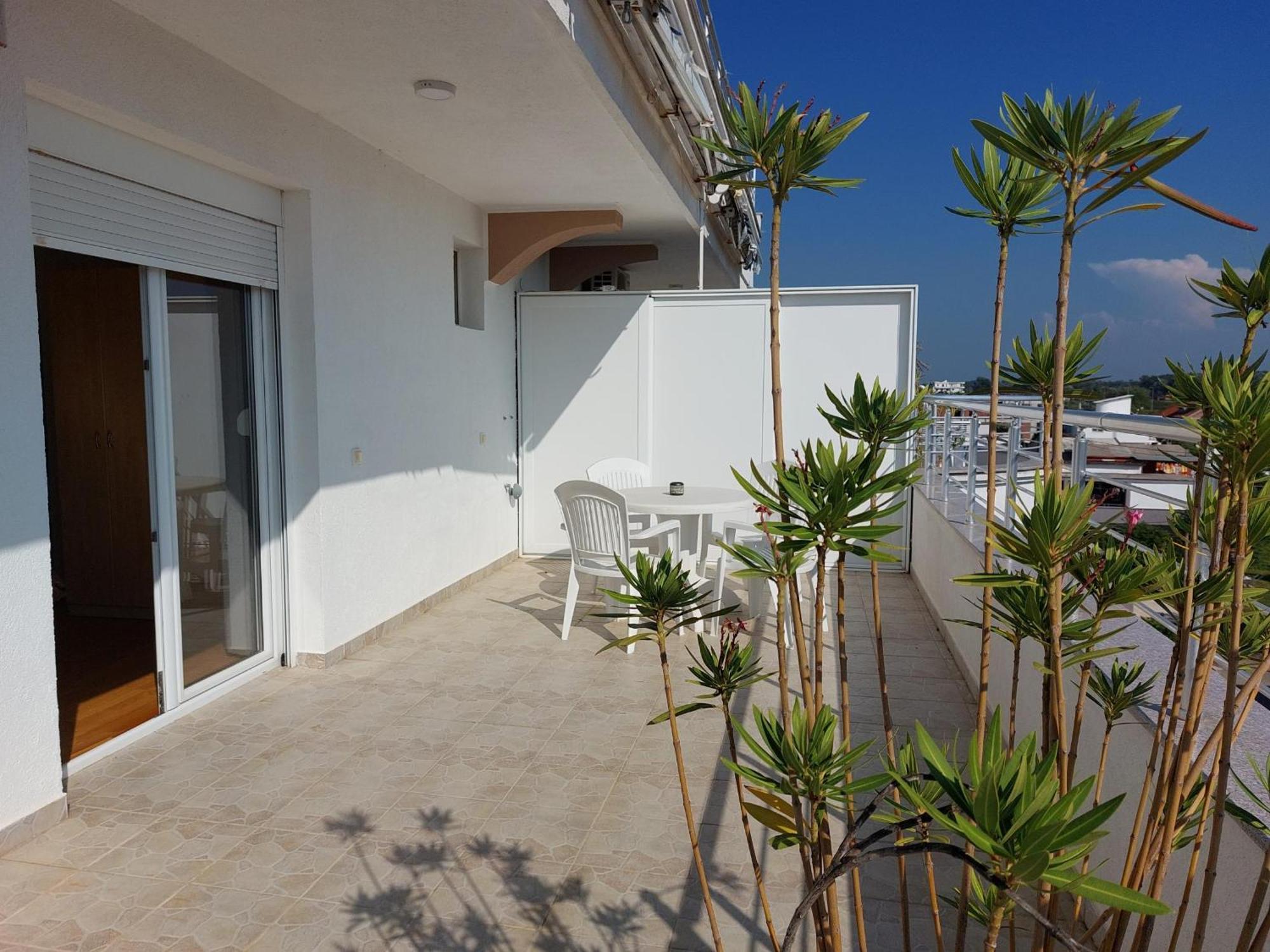 "House Muenster" Bed&Breakfast - Ulcinj Donji Stoj Kültér fotó